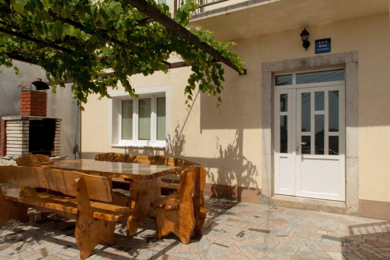 Holiday Home Domi Novi Vinodolski Exteriér fotografie